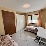 Monti